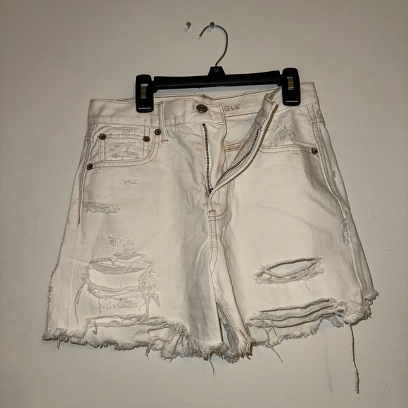 White American Eagle shorts. - Picture 1 of 3